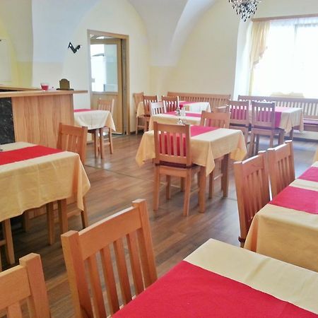 Pension Weisses Lamm Melk Exterior foto